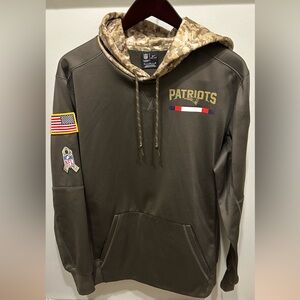New England Patriots Camo Salute to Service Hoodie